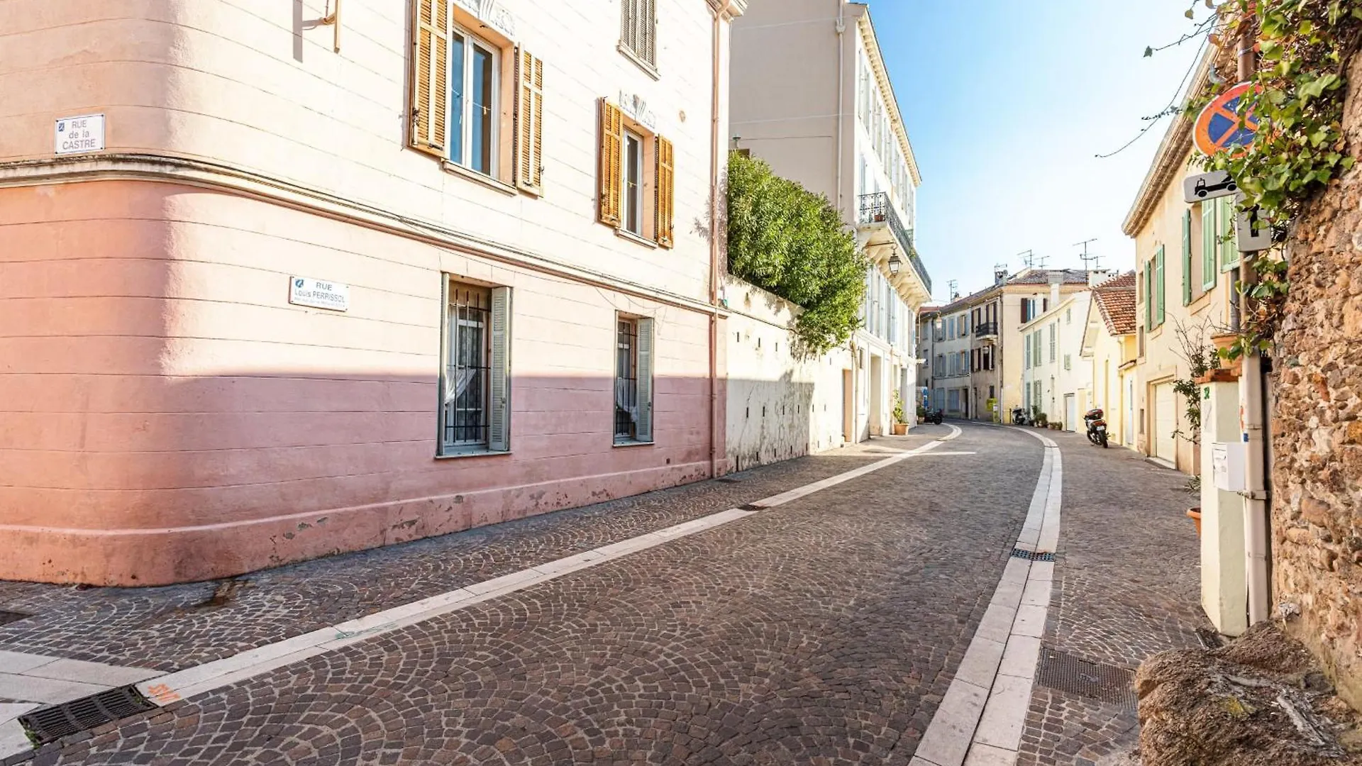 Atypical Apartment Old Town In Cannes Large Terrace