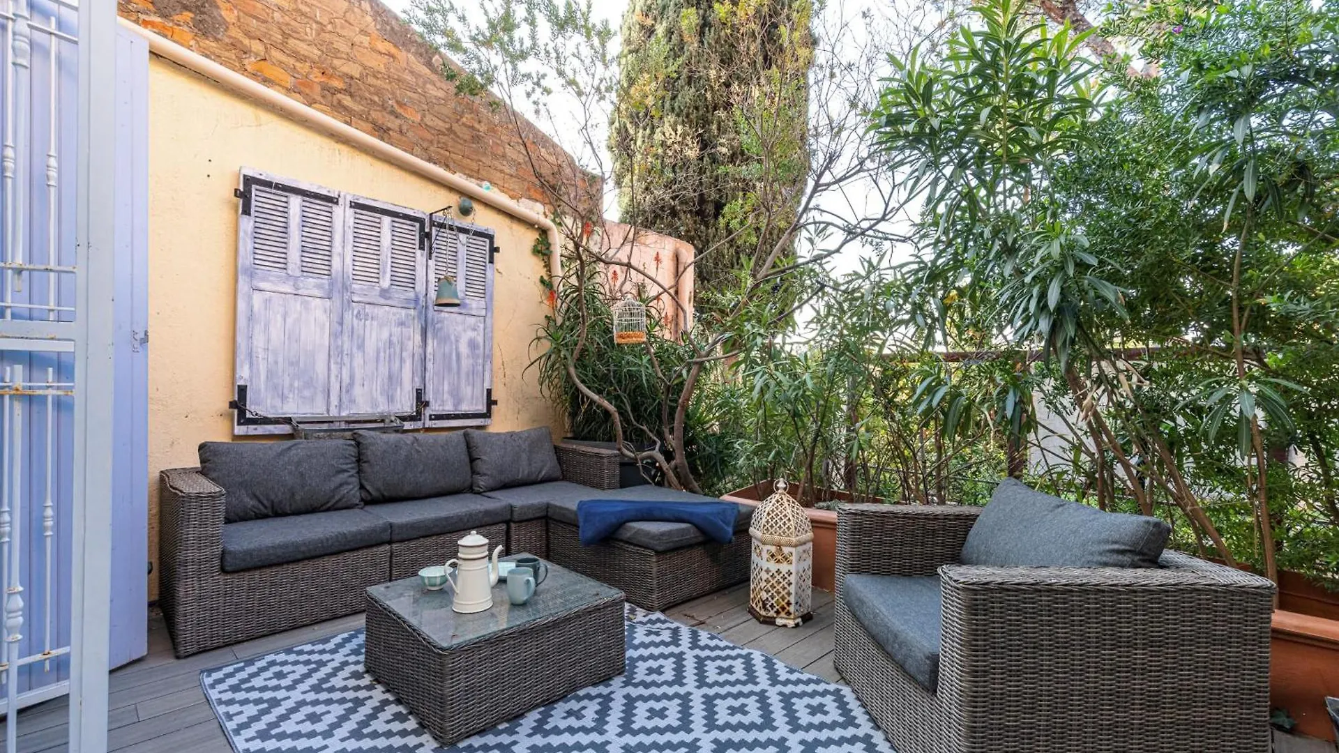 Atypical Apartment Old Town In Cannes Large Terrace